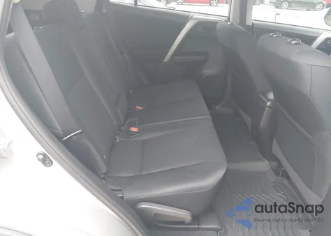 2018 Toyota Rav4 Le z USA, uszkodzony, nr VIN 2T3ZFREV1JW449117